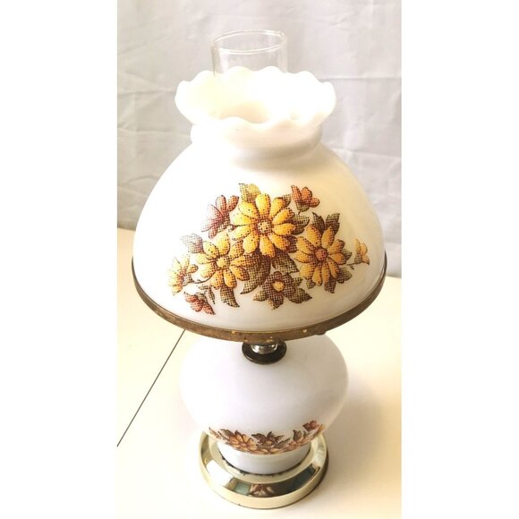 ✨ Vintage Milk Glass Electric Hurricane Parlor Table Lamp Style Yellow Floral - Picture 9 of 9